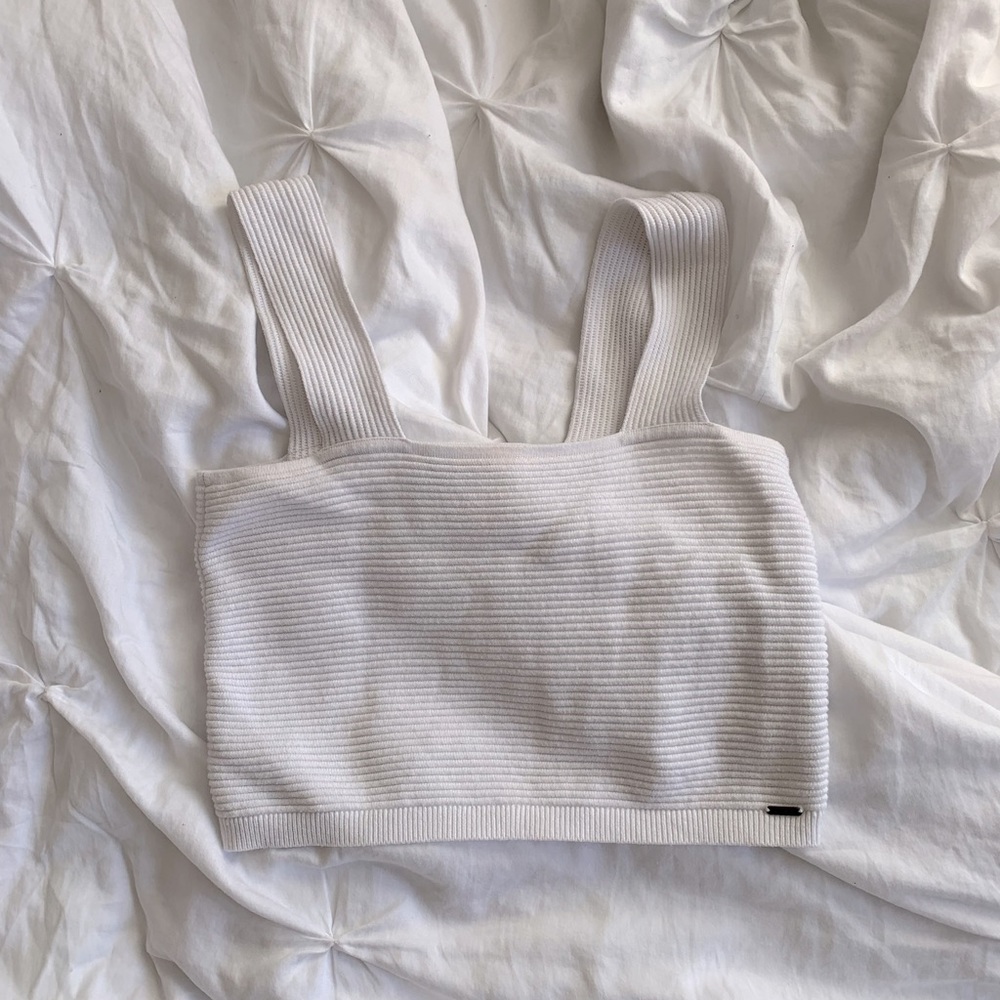 Hollister shirt